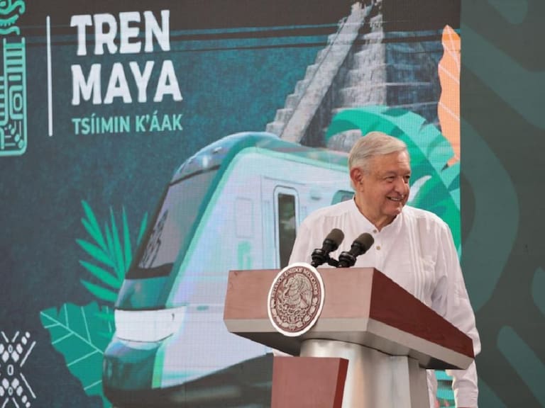 El presidente López Obrador inauguró este viernes el primer tramo del Tren Maya