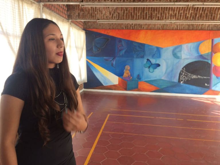 Buscan encauzar a los estudiantes de Kinder a las artes a través de la creación de murales