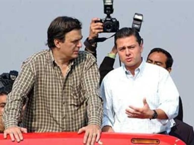 Pide Ebrard a Peña Nieto no rehuir a debate