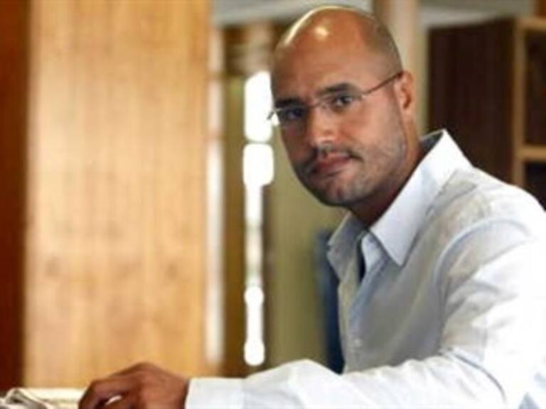 Genera incertidumbre en Trípoli la reaparición del hijo de Gadafi