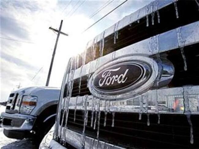 Pierde Ford mil 400 mdd en primer trimestre