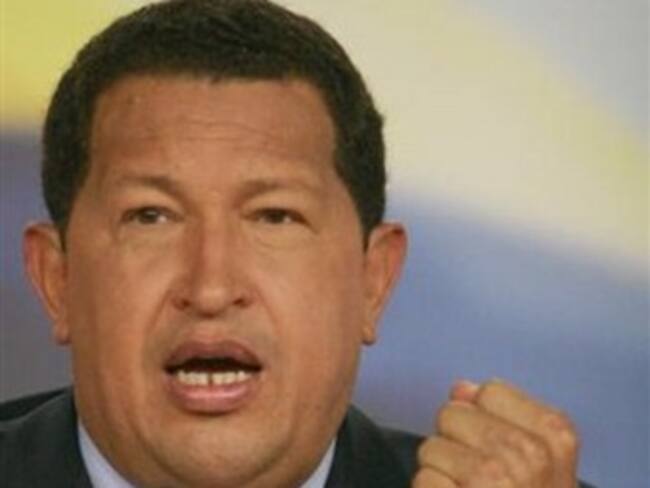Delega Chávez funciones gobierno antes de viajar a Cuba