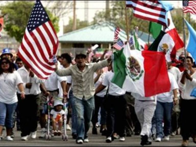 Emigran 500 mil mexicanos a EU cada año