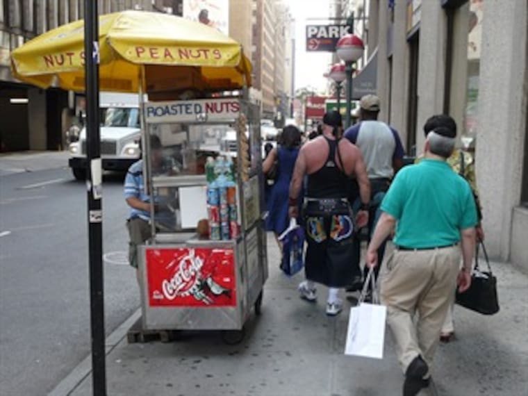 Comida en la calle .'Cómo somos los mexicanos' con Federico Berrueto