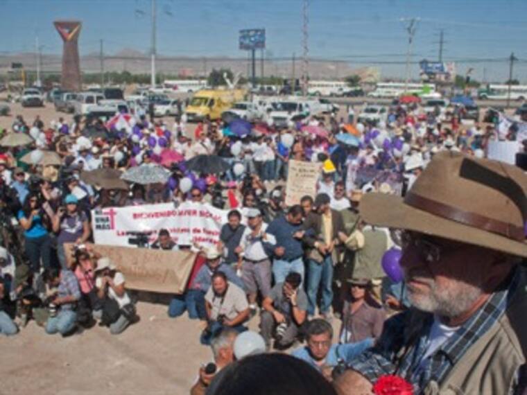 Rosario Carmona, enviada especial, ´Caravana por la Paz´. Presenta testimonios de quienes huyeron de la violencia de Cd Juárez