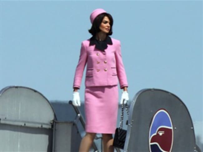 Exhibirán hasta 2103 el icono traje rosa de Jacky Kennedy