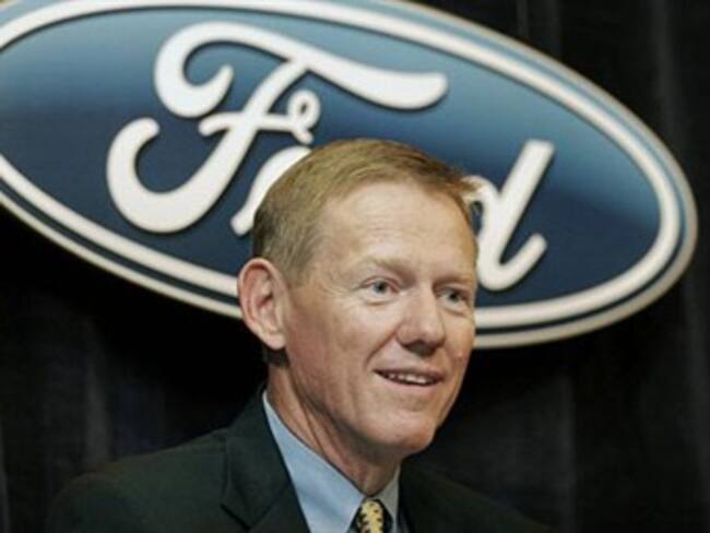 Ford es 'diferente' de Chrysler y General Motors: Mulally