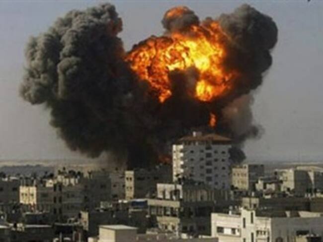 Advierte Siria que se defenderá 'con todo' en caso de un ataque