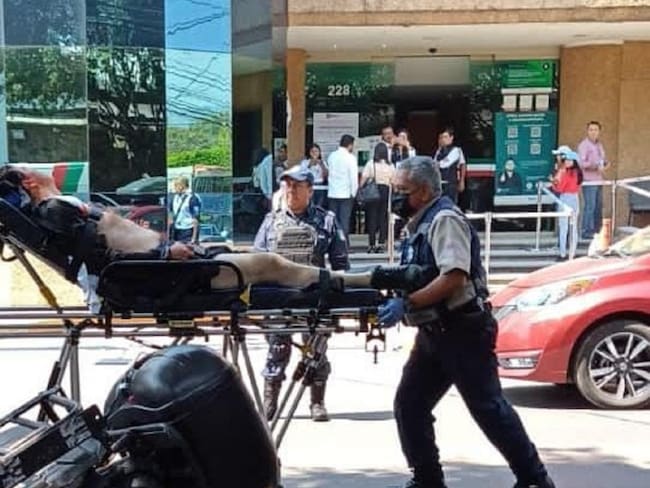 Atacan a balazos a al líder del PVEM en Morelos al salir del SAT