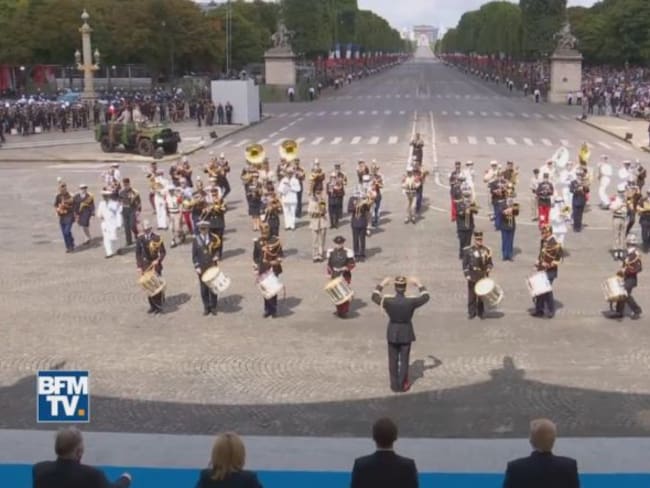 [VIDEO] Daft Punk suena en el desfile militar francés del 14 de julio