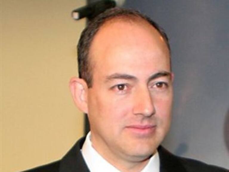 Ratifica Senado a Chávez como titular de PGR