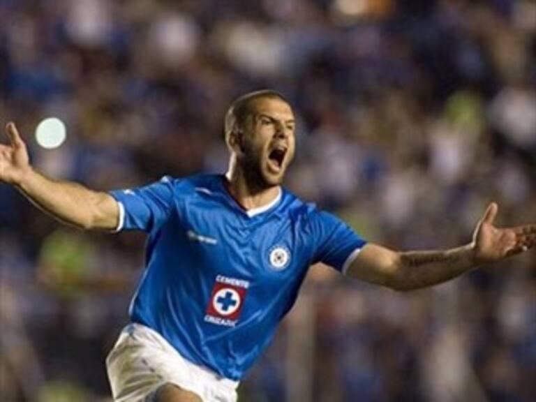 Saca ventaja Cruz Azul en la ida sobre Pachuca, pero no mata