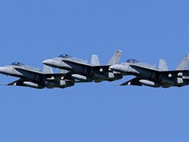 Aliados atacan dos bases militares en Trípoli