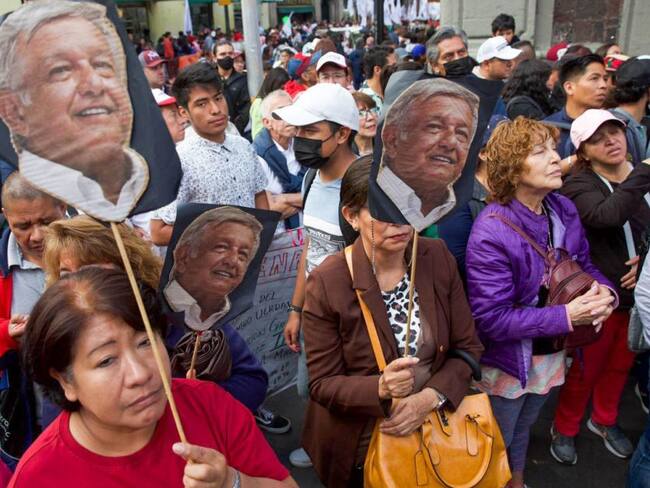"Hola", la app de los asistentes a mítines políticos