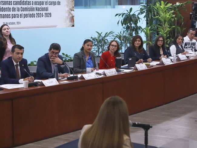 Comparecen aspirantes a la CNDH