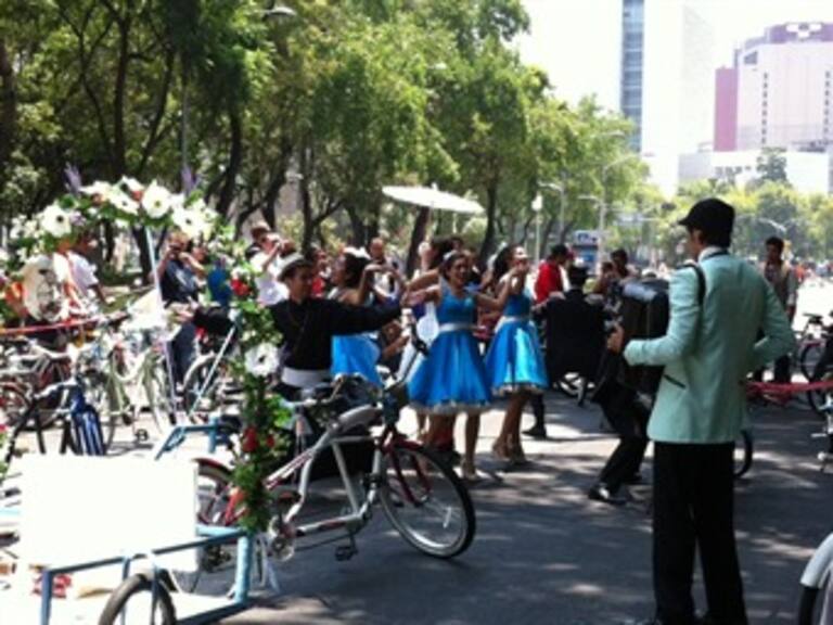 Llevan la ‘tragedia en ruedas’ a Reforma