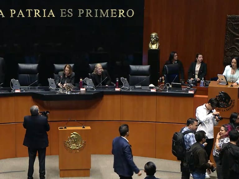 El Senado de la República aprobó con 68 votos, a favor y 32 en contra la nueva Ley Orgánica de la Armada de México.