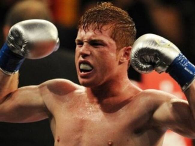 Recibe 'Canelo' Álvarez cinturón mundial superwelter de la AMB