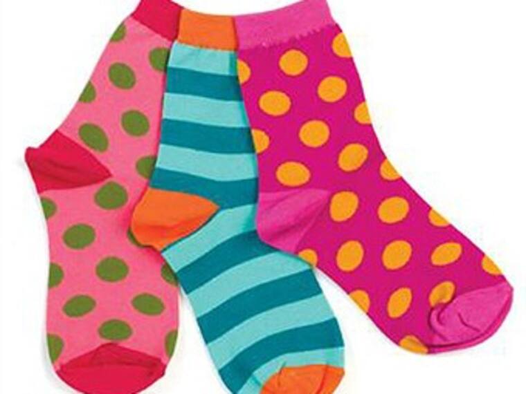 Los peores regalos navideños.'La red social' con Leo Luna