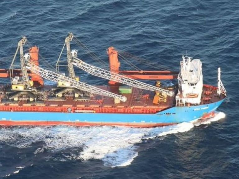 Investigan si Rusia enviaba tecnología nuclear submarina a Corea del Norte. X