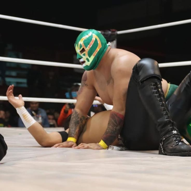Detienen a “El Hijo de Fishman” tras la muerte del réferi “El Búho” durante función de lucha libre