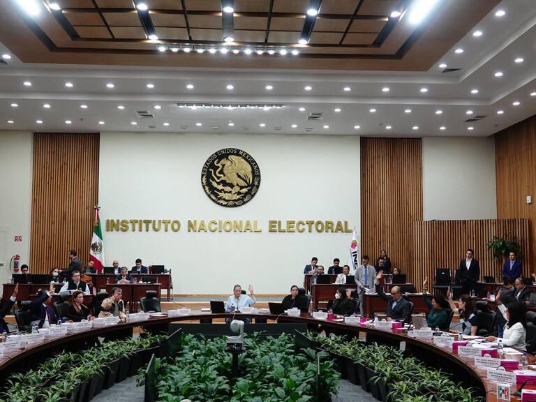 Recibe INE cuatro solicitudes de protección para elecciones
