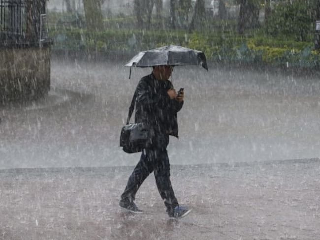 Pronostican tormentas muy fuertes en Guerrero, Michoacán y Estado de México