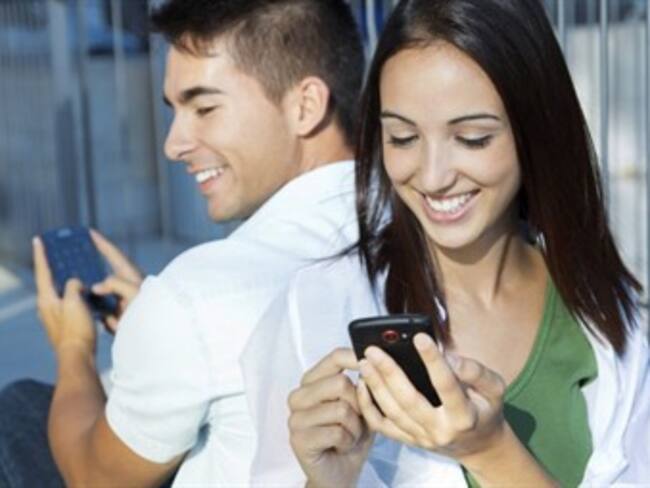 Los celos en las redes sociales y Whatsapp.'Planea tú día' con Alberto González