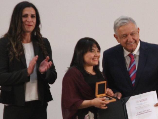 Lo que se confisque a la delincuencia se destinará al deporte: AMLO