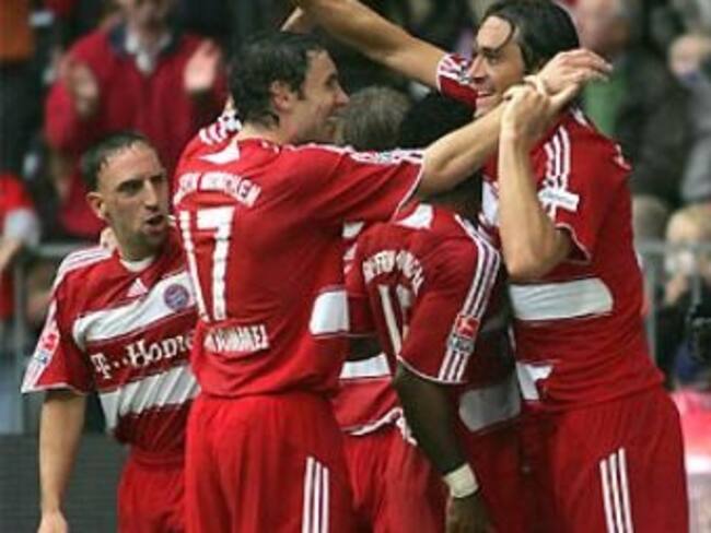 Consigue Bayern Munich liderato de la Liga de Alemania