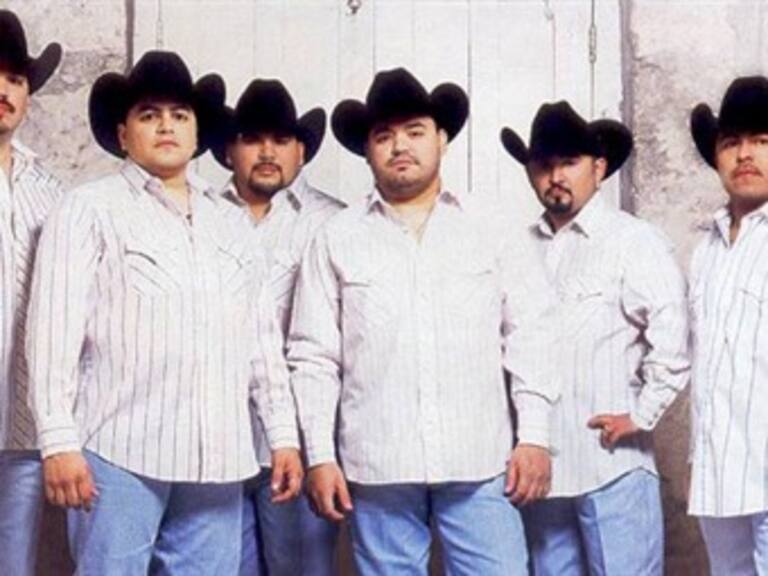 Muerte de Jenni Rivera nos recalca que la vida es frágil: Intocable