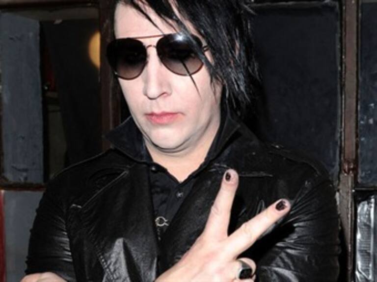 Demanda Marilyn Manson a una mujer por acoso