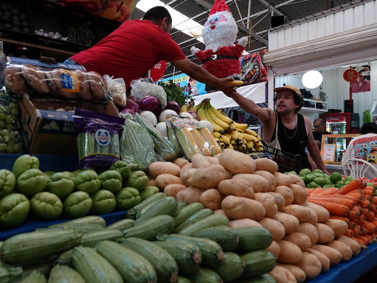 Modernizarán mercados de CDMX