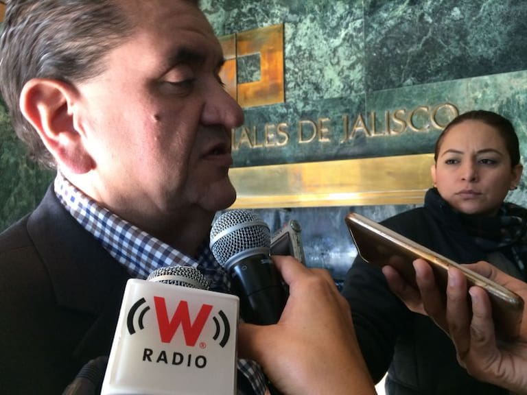 Anuncia Francisco Ayón que dejará el cargo la siguiente semana