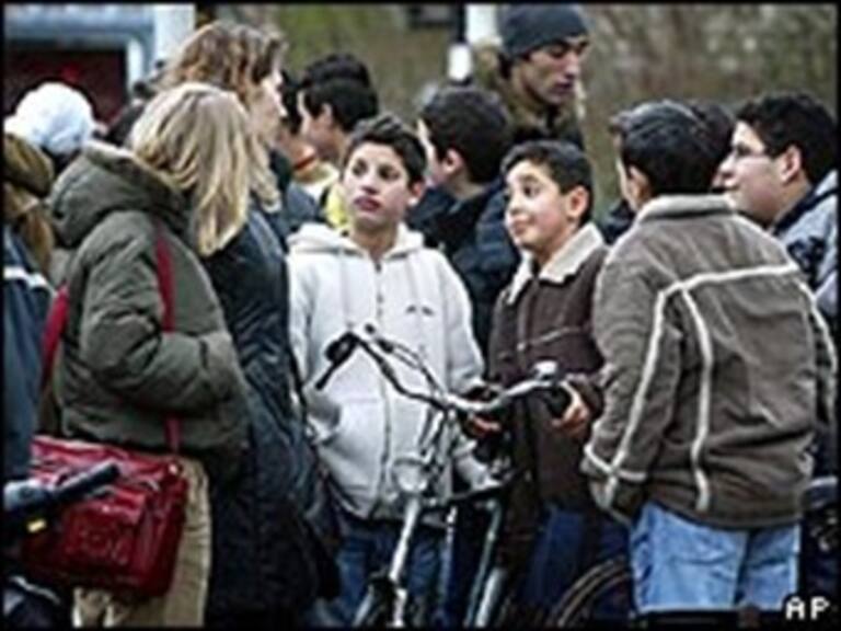 Lamentan autoridades europeas tiroteo en escuela alemana