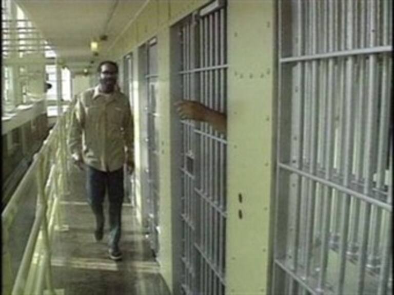 Deja 1 muerto y 6 heridos riña en cárcel de Morelos