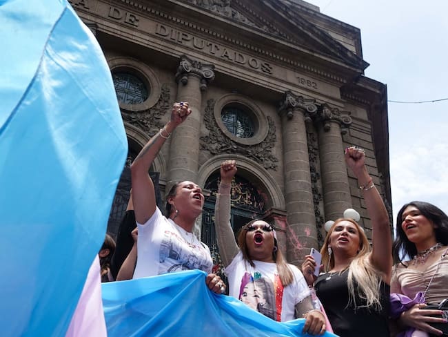 Tipifican en la CDMX delito de trans feminicidio