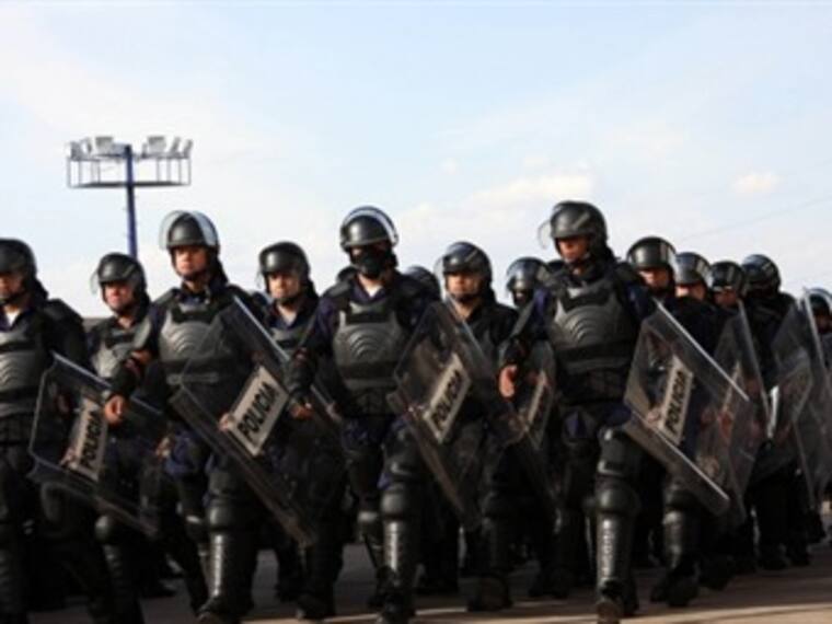 De 100 a 150 policías podrían ser cesados en Monterrey