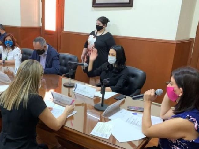 Aprueban en comisión la convocatoria para elegir comisionad@ del ITEI