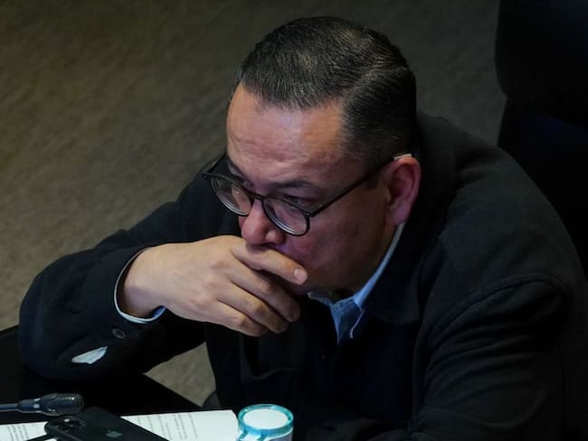 Germán Martínez pide a AMLO misericordia para los periodistas