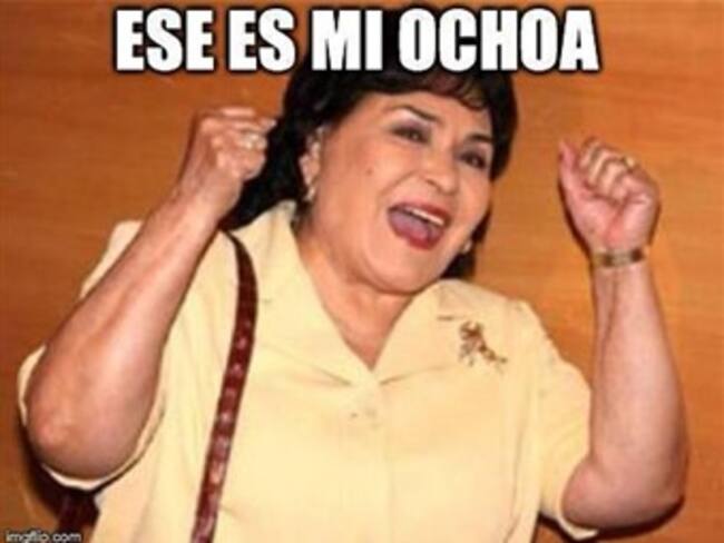 Memo Ochoa es el Héroe en la cancha... y las redes sociales