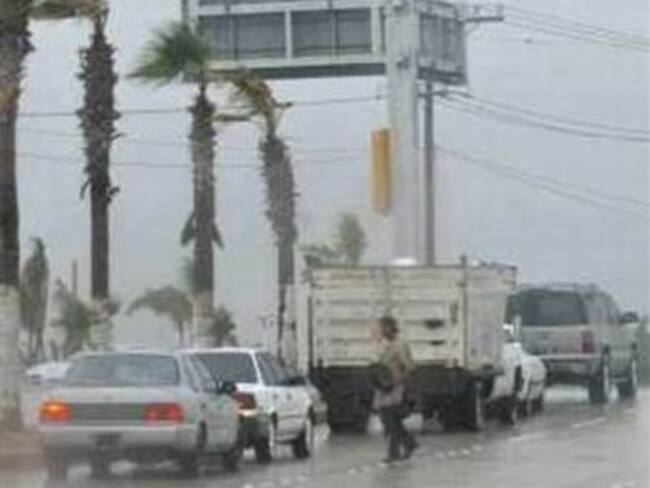 Tormenta tropical Patricia se acerca a Baja California