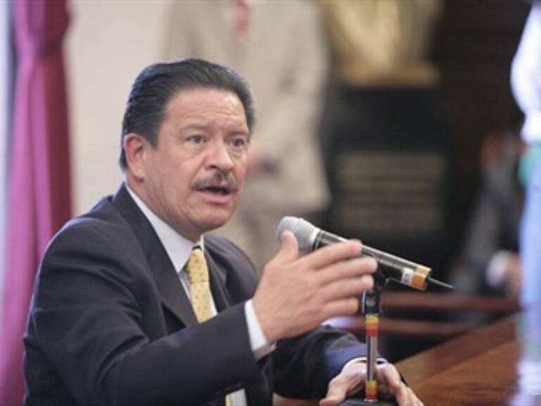 Discutirá Senado reformas de Calderón hasta febrero