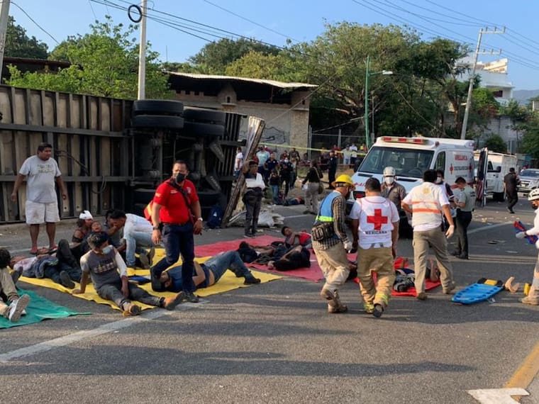 55 migrantes fallecidos en accidente: PC Chiapas