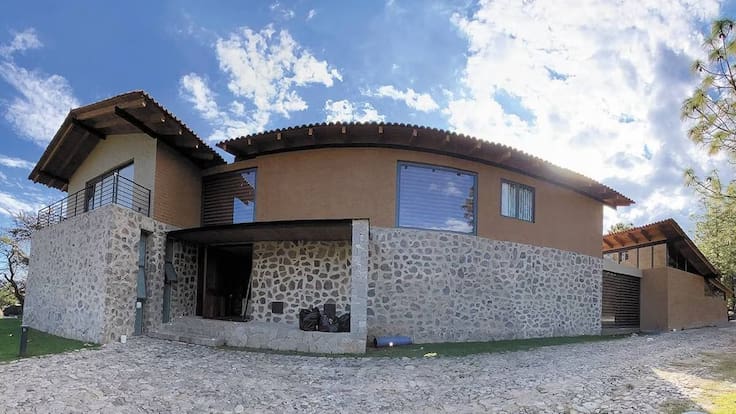 La cabaña de “El Mencho” en Tapalpa: Fotos del escondite donde pasó sus últimas horas antes de ser abatido