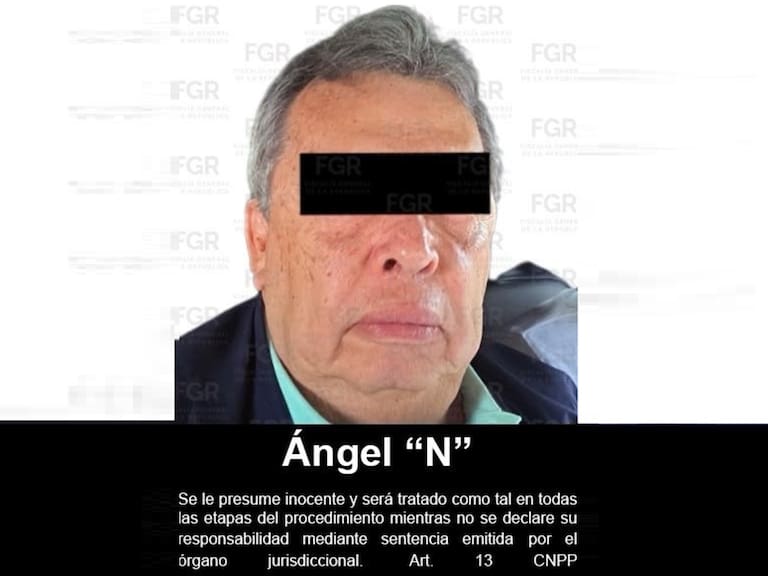 Ángel "N" exgobernador de Guerrero fue detenido por la FGR por el presunto delito de ocultamiento en el Caso Ayotzinapa.