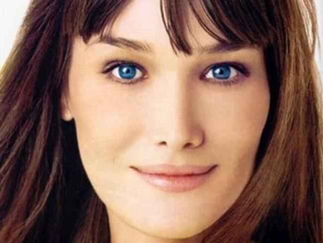 'Inaceptables', insultos de prensa iraní contra Bruni: Francia