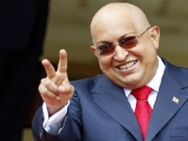 Reconoce gobierno venezolano que Chávez sufre complicaciones