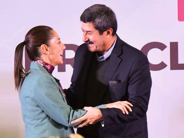 Claudia Sheinbaum nos comparte sus más recientes lecturas, sus proyectos y el grupo de expriistas que se sumarán a su precampaña