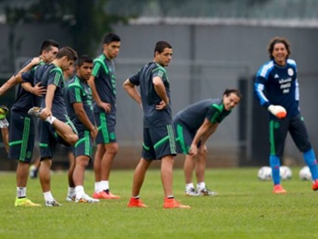 Entrena Tri bajo incesante lluvia